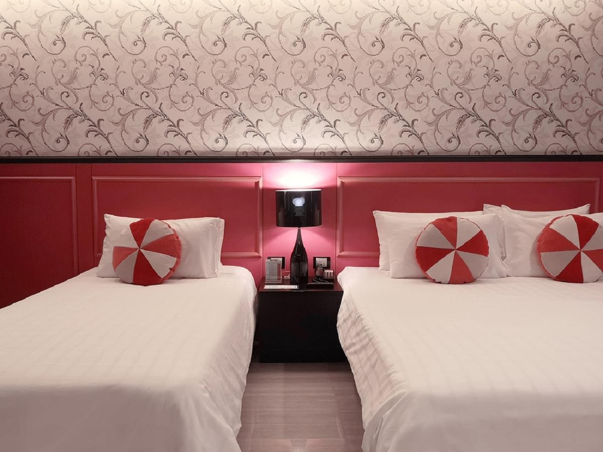 Tsix5 Phenomenal Hotel Pattaya Exterior foto